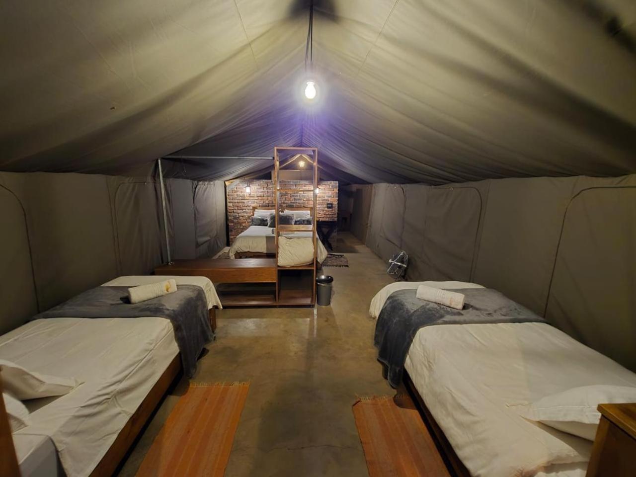 Kigeni Safari Lodge & Spa Vaalwater Ruang foto